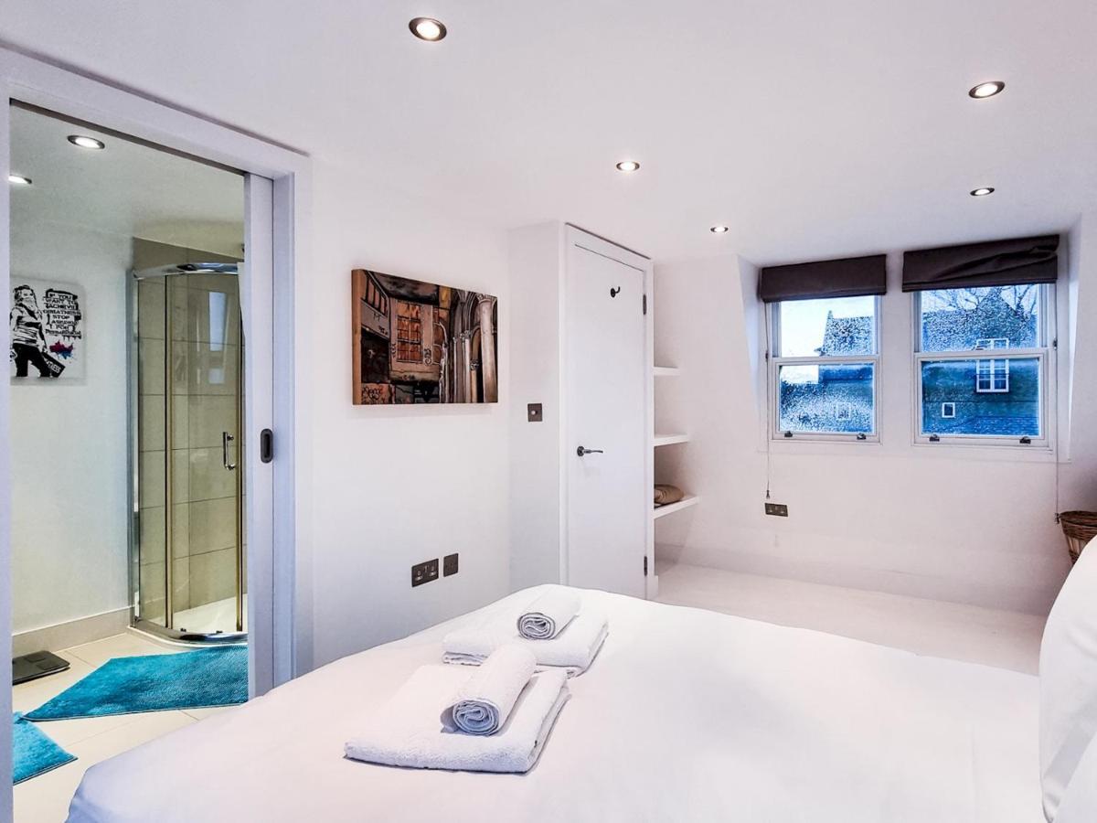 Pass The Keys Family Friendly 2 Bedroom Gem In Shepherd'S Bush London Eksteriør billede