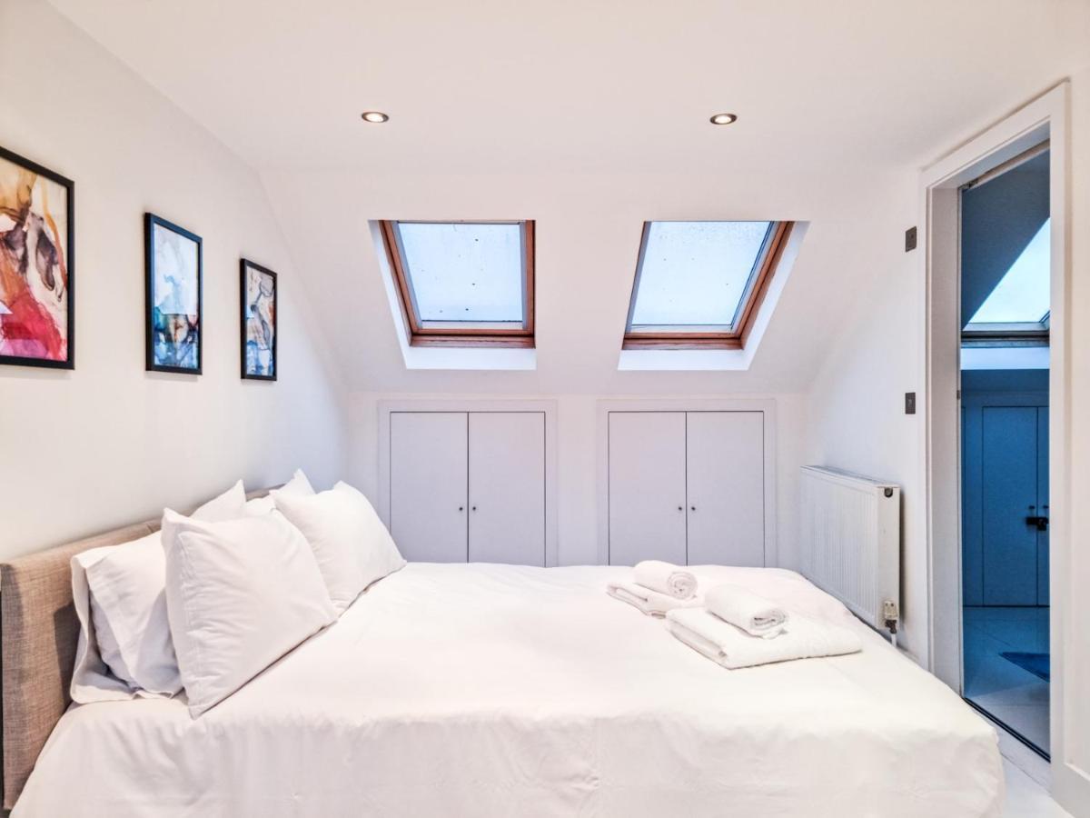 Pass The Keys Family Friendly 2 Bedroom Gem In Shepherd'S Bush London Eksteriør billede